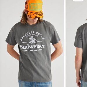 Budweiser tee